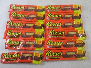 (B-2) 12 King Size Reeses Peanut Bu...