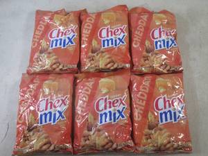 (B-3) 6 Bags of Cheddar Chex Mix 8....