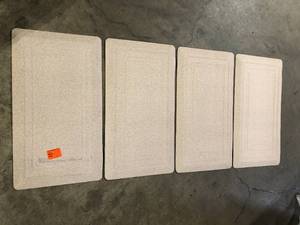 Lot of StyleWell Leatherette Beige 20 in. x 36 in. Comfort Mat   Customer Returns See Pictures
