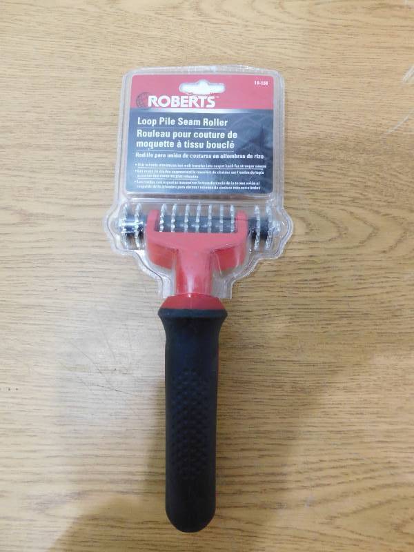 ROBERTS 6.75 in. W x 1.18 in. D Pro Loop Pile Carpet Seam Roller Tool with Ergonomic Handle