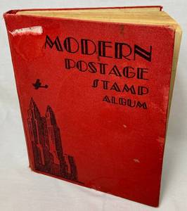 lot 24 image: Modern Postage Stamp Album