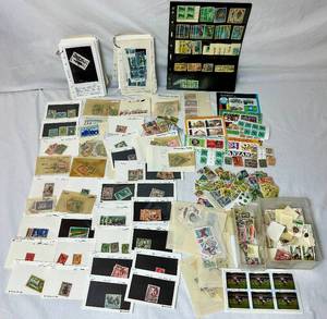 lot 131 image: Collection of Stamps from Kenya, Mozambique, Tanzania, Uganda and Zimbabwe