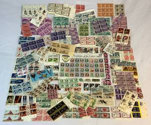 lot 199 image: Collection of Blocks of Stamps from Various Years and Denominations
