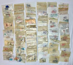 lot 289 image: Large Bundle of Individual Postage Stamps from Around the World
