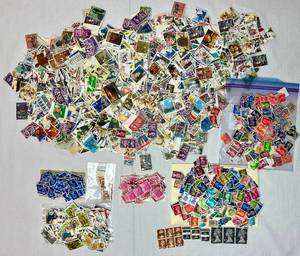 lot 306 image: Large Collection of Great Britain Postage Stamps