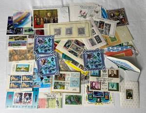 lot 298 image: Commerative, Special Issue and Souvenior Global Stamps Collection Lot 2
