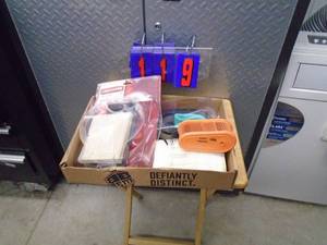 lot 119 image: Flat of small engine air filters. As shown.