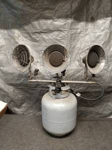 lot 8 image: Portable Three-Burner Propane Outdoor Heater