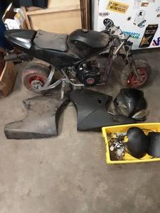 lot 51 image: Used 79cc Gasoline Mini Bike Parts