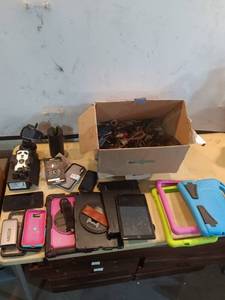 lot 113 image: Lot of Assorted Electronics Smartphone Cases, Chargers, and Accessories