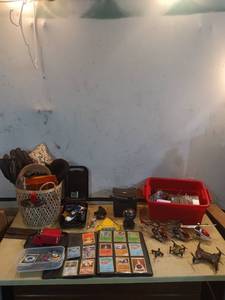 lot 114 image: Collection of Drone Toys and Yu-Gi-Oh & Pokmon Trading Cards