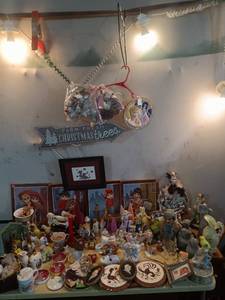 lot 119 image: Large Collection of Vintage Figurines and Decor Items including Christmas Ornaments