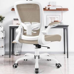 lot 16 image: FelixKing Office Chair