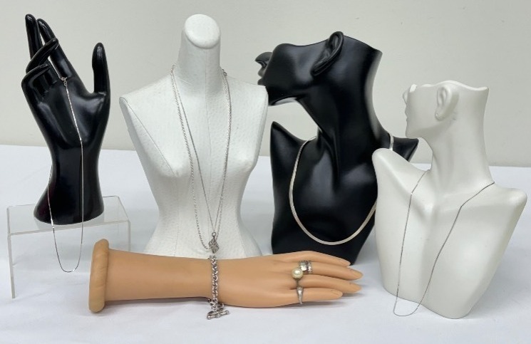 lot 96JJ image: Variety of Sterling Silver Jewelry Items
