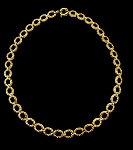 lot 2J image: Stunning 14k Yellow Gold Link Intricate Design Necklace