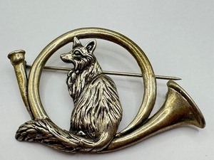 lot 49J image: Sterling Fox Pin  Hand and Hammer Sterling Silver Fox and Horn Pin