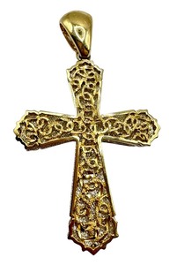 lot 5JJ image: Gorgeous 14K Yellow Gold Diamond Cut Cross Pendant