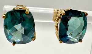lot 69J image: Beautiful 14k Gold and Lab Created Emerald Earrings