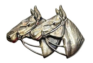 lot 91J image: Vintage Sterling Silver Horse Pin  Brooch