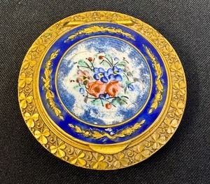 lot 15P image: Antique Sevre Porcelain Box