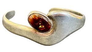 lot 69G image: Vintage Sterling Silver and Fire Agate Bracelet