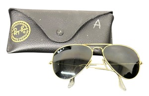 lot 25 image: Sensational Rayban Sunglasses
