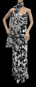 lot 1 image: Black and White Light Bead Accented Dress with Coordinating Scarf by Zola Ice