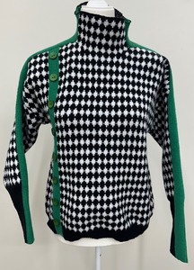 lot 90 image: Cute and Cozy Black, White and Green Sweater with Green Button Accents