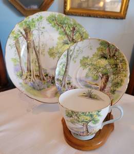 lot 67 image: Shelley WOODLAND Tea Cup & Saucer Trio