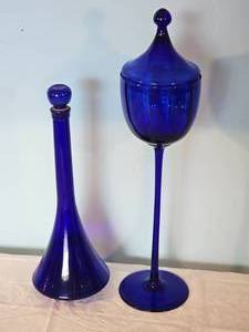 lot 20A image: Cobalt Glass Stemmed Apothecary Jar & Tall Decanter