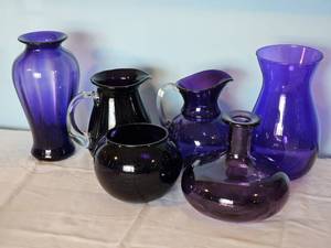 lot 46 image: Grouping of Deep Purple Dcor Pitchers & Vases