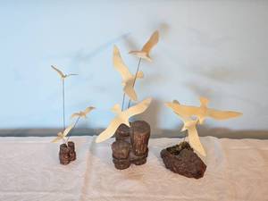 lot 96 image: MCM Wire Seagulls Series of Sculptures