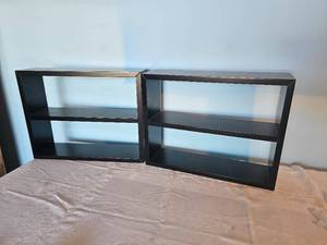 lot 123 image: Wall Hung Curio Shelf Pair