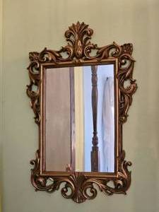 lot 141 image: Guilt Finnish Louis XV Dcor Mirror