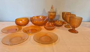 lot 24F image: Vintage Merigold Carnival Glass - Crackle Glass Miscellaneous - (12)