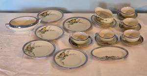 lot 28 image: Darling Vintage Japanese Handpainted Lustreware Porcelain Tea Service - (13)