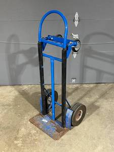 lot 13 image: 2-in-1 Heavy Duty Dolly Hand Truck