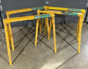 lot 19 image: Lot of 4 Crawford Pro Adjustable Metal Sawhorses