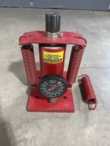 lot 31 image: 50-Ton Hydraulic Shop Press Cylinder