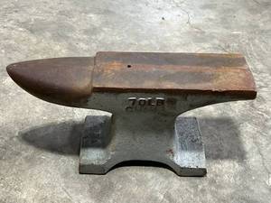 lot 48 image: Nice 70 lbs. Anvil