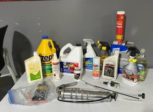 lot 63 image: Assorted Cleaning Fluids and Grease Gun