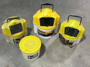 lot 76 image: Minnow Bucket Lot