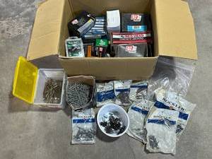 lot 104 image: Deck Screws  Drywall Screws  Rockler Screws  Concrete Anchors and More