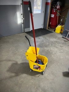 lot 141 image: LIBMAN Commercial Mop and Bucket