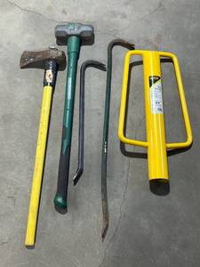 lot 173 image: SpeeCo 18.5 lbs. Post Pounder  Masterforce 12 lbs. Sledge Hammer  Pry Bars, and Maul Axe