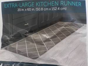 lot 32 image: Extra Large Kitchen Runner 20 x 60...
