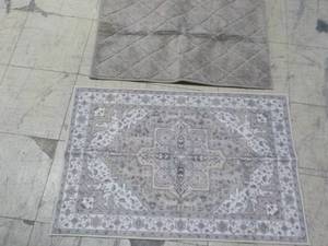 lot 42 image: 2 Small Area Rugs...