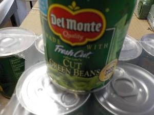 lot 124 image: 12 ct DelMonte 8 oz cans Fresh Cut ...