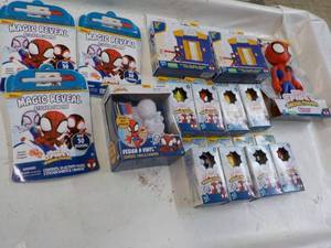 lot 209 image: Marvel Toys...