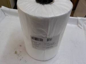 lot 213 image: Roll of 600 Clear Bags 14 x 9.75 x ...